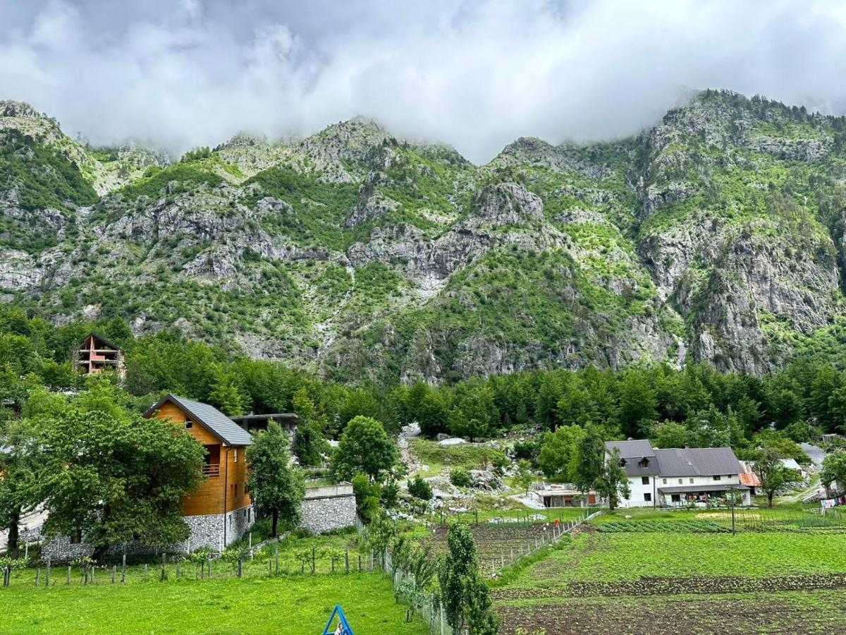 Residence Quku Valbones Zewnętrze zdjęcie